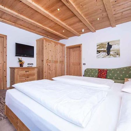 Hotel Corona Krone Селва ди Вал Гардена Екстериор снимка