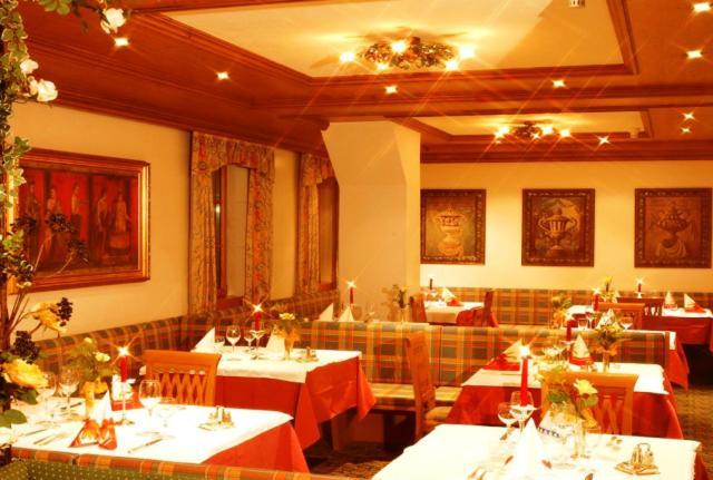 Hotel Corona Krone Селва ди Вал Гардена Екстериор снимка