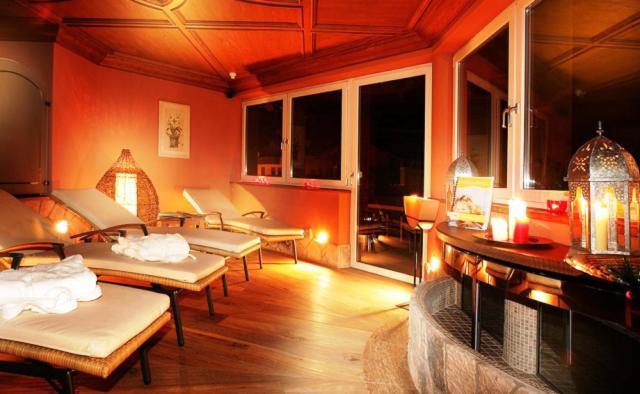 Hotel Corona Krone Селва ди Вал Гардена Екстериор снимка
