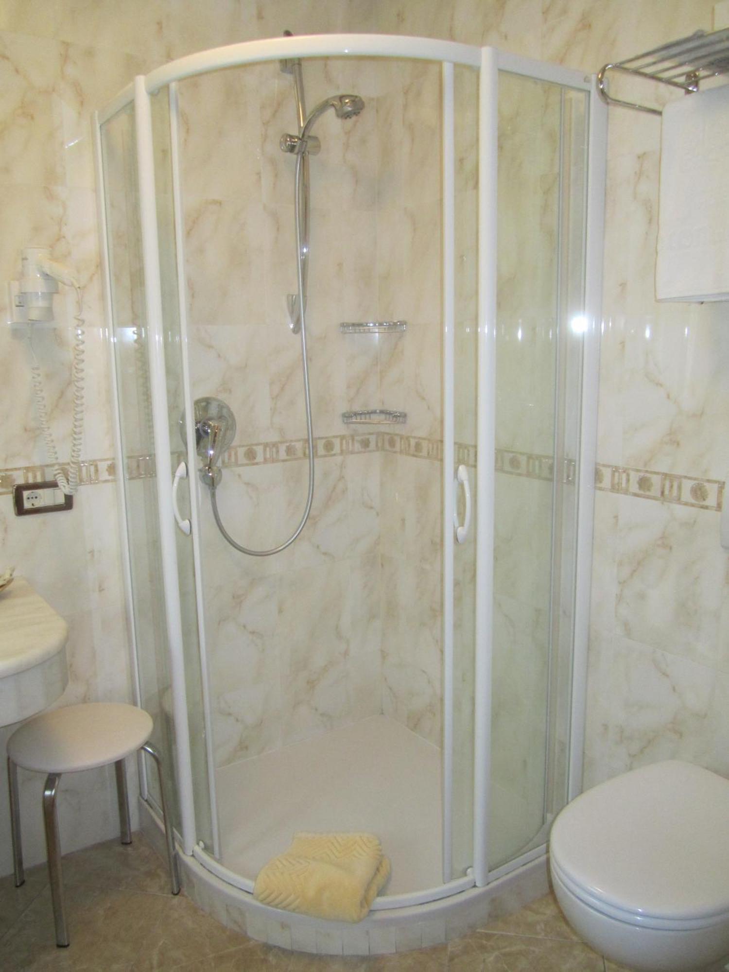Hotel Corona Krone Селва ди Вал Гардена Стая снимка