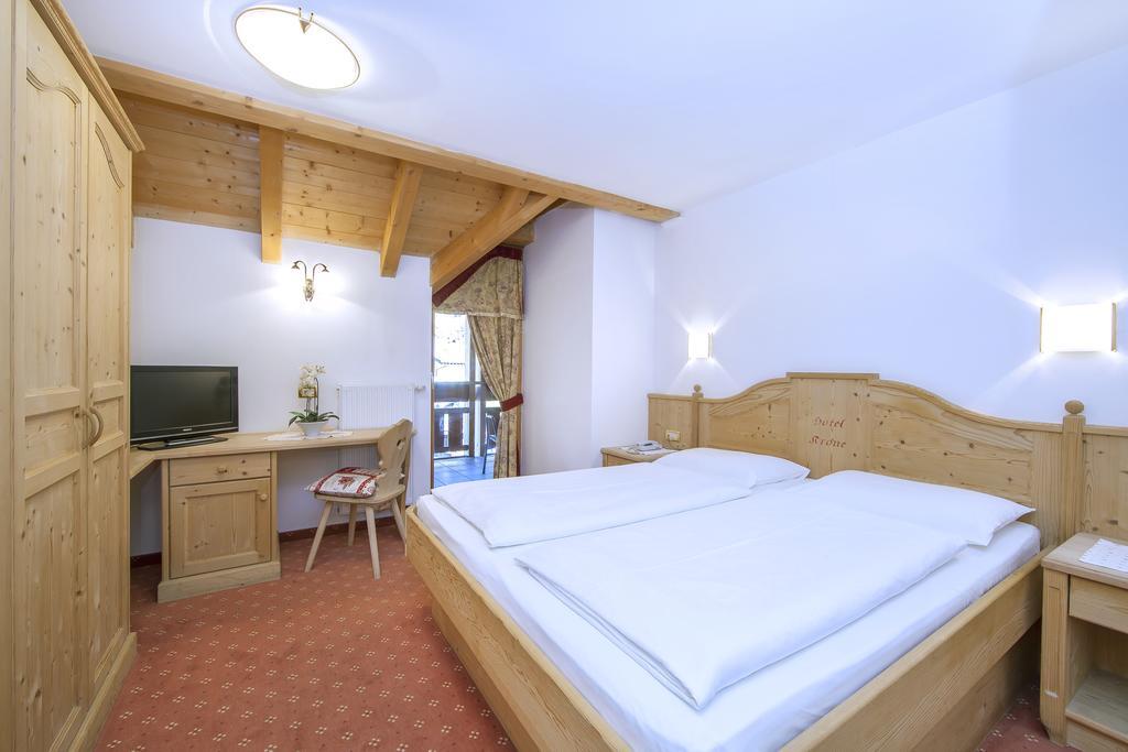 Hotel Corona Krone Селва ди Вал Гардена Екстериор снимка