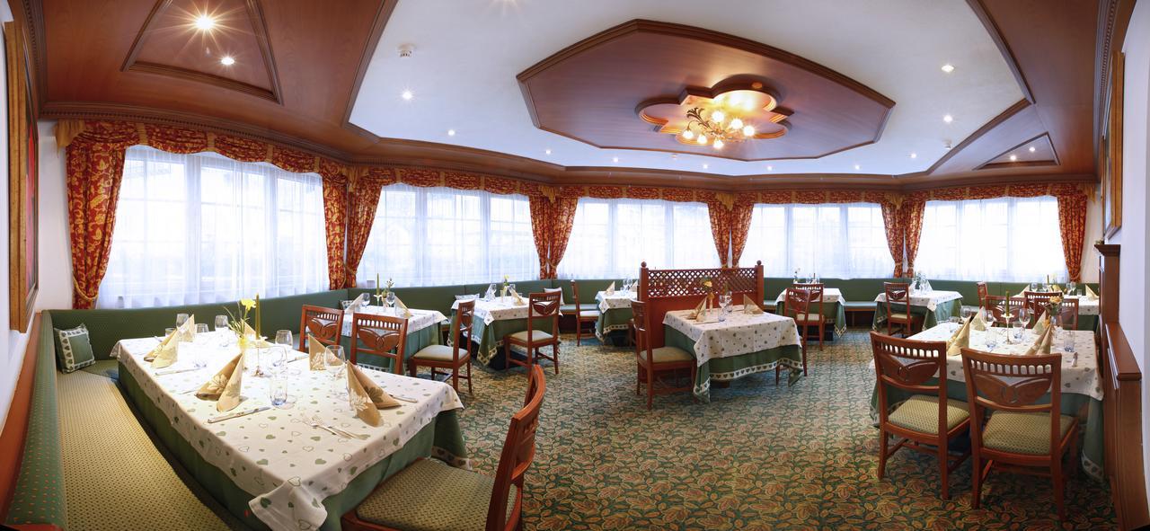 Hotel Corona Krone Селва ди Вал Гардена Екстериор снимка
